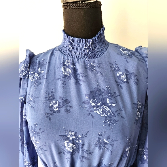 Floral Print Ruffled Mini Dress - Picture 6 of 13